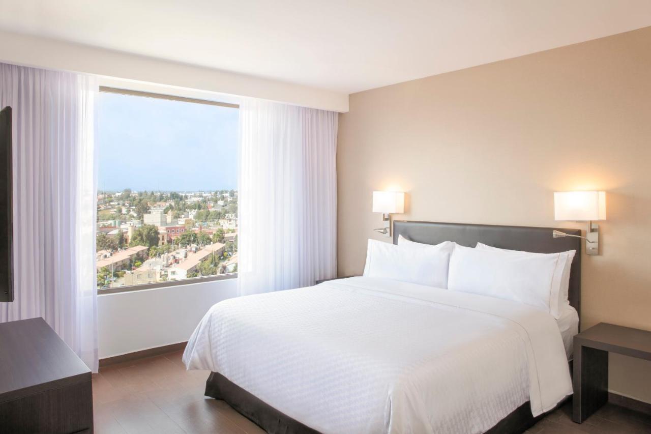 Fiesta Inn Express Puebla Explanada 外观 照片