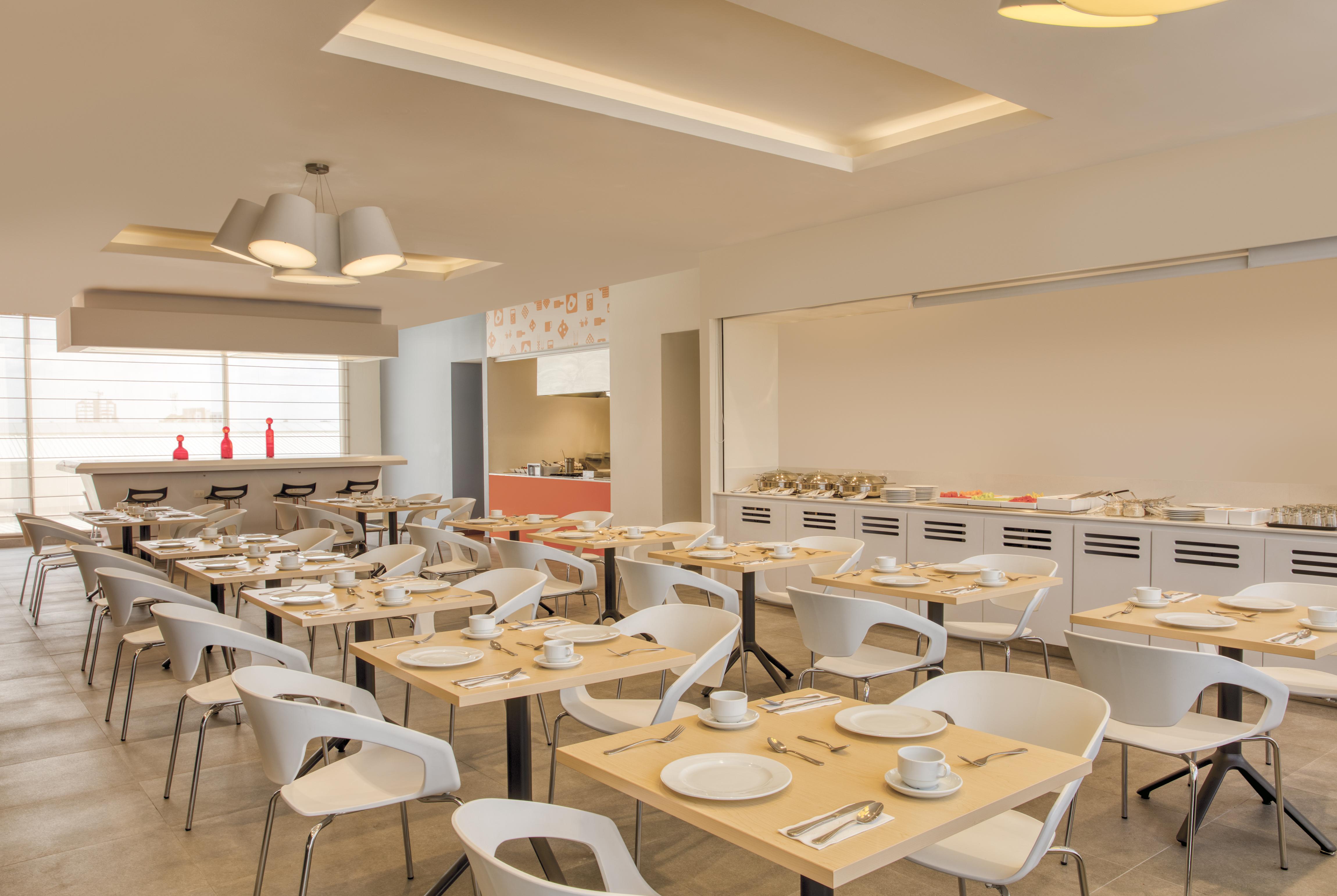 Fiesta Inn Express Puebla Explanada 外观 照片